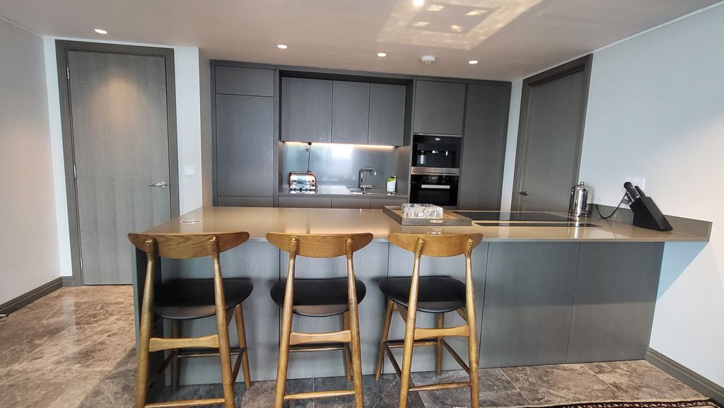 Property photo 3 of 26