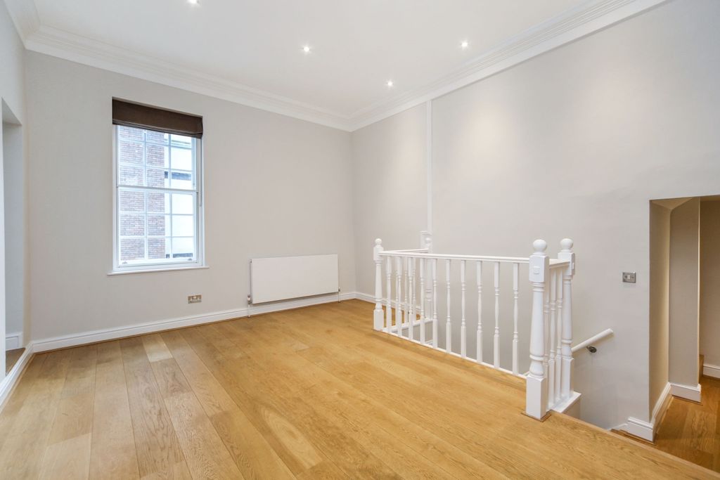 Property photo 3 of 12 Ph9_976108_Edited...