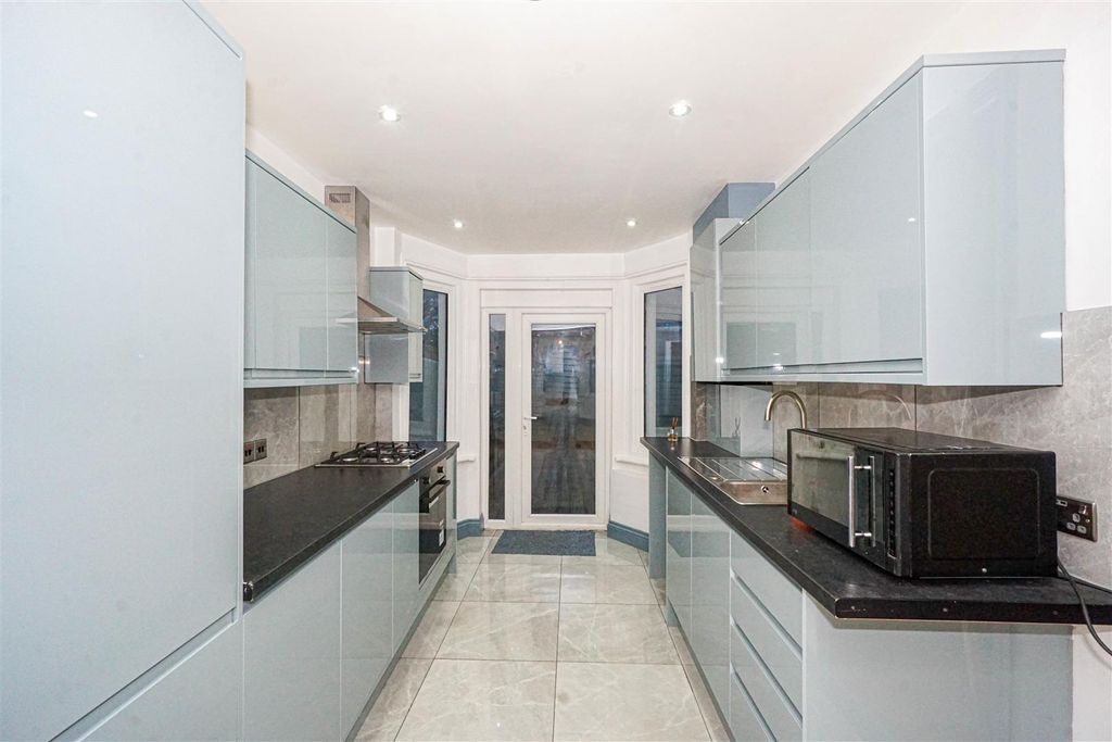 Property photo 3 of 22 Dsc05631.Jpg