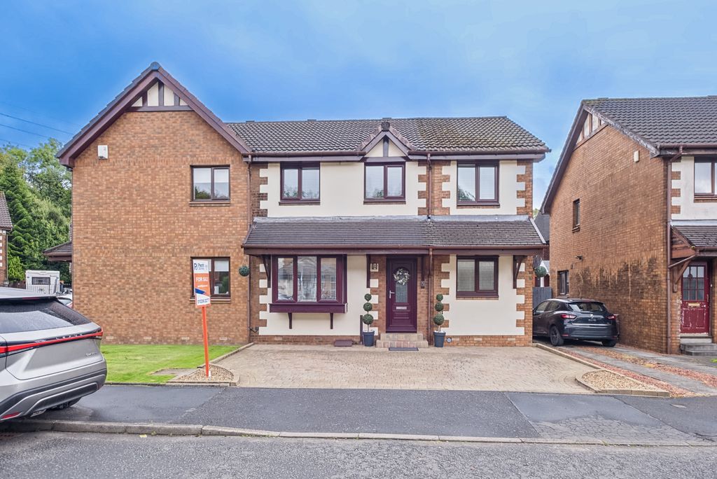 Property photo 1 of 39