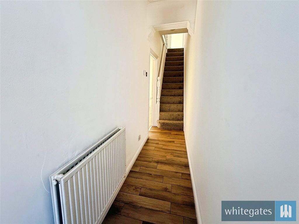 Property photo 3 of 25 Picture No. 20