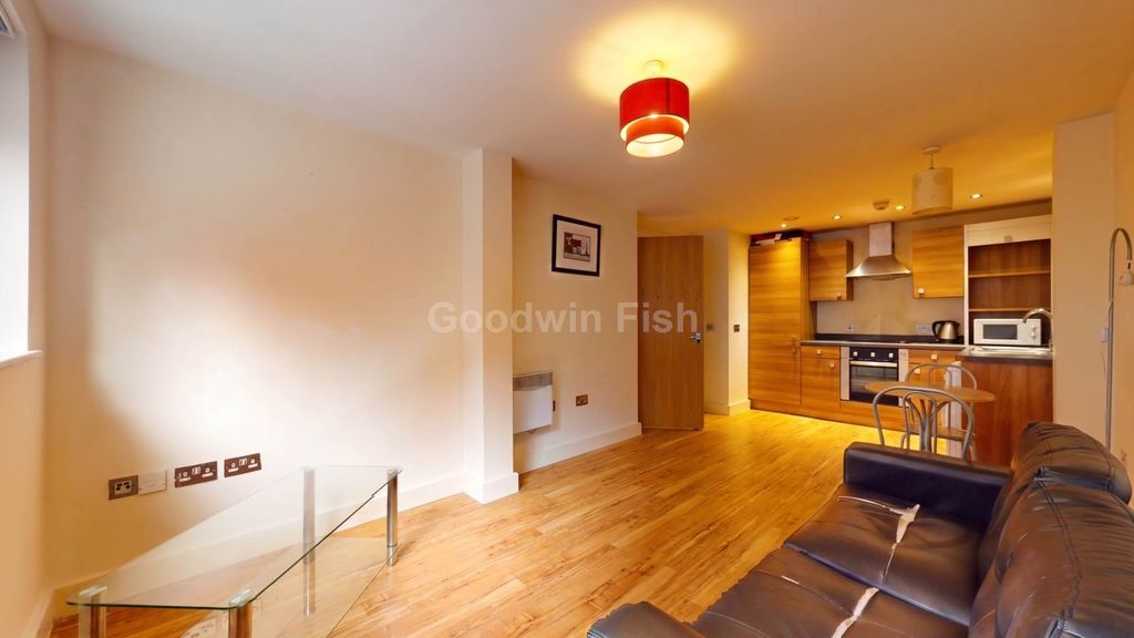 Property photo 3 of 9