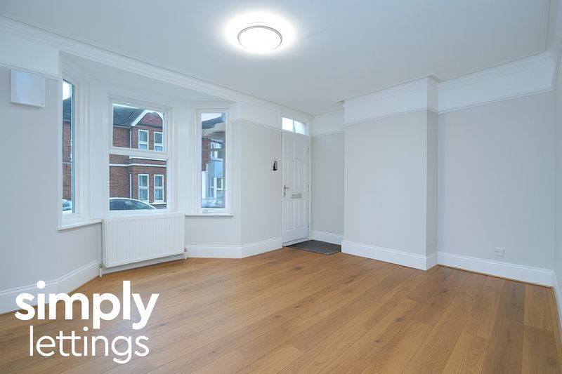 Property photo 2 of 10 Photo 1