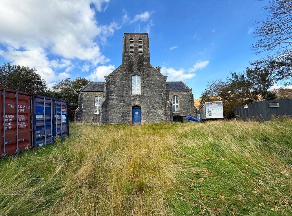 Property photo 2 of 18