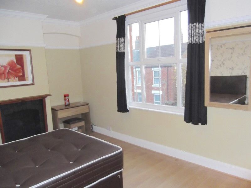 Property photo 2 of 3