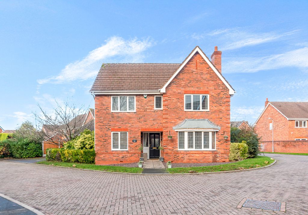 Property photo 1 of 27