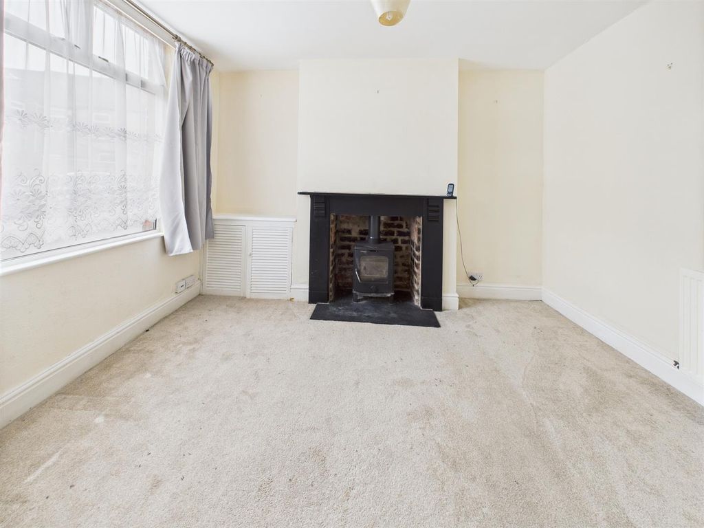 Property photo 2 of 18 Cam03736G0-Pr0155-Still008.Jpg