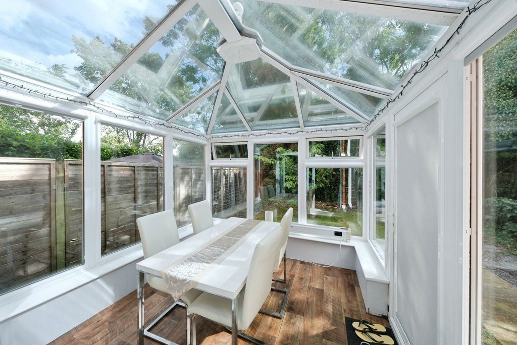 Property photo 3 of 16 Pbox-Img.Jpg