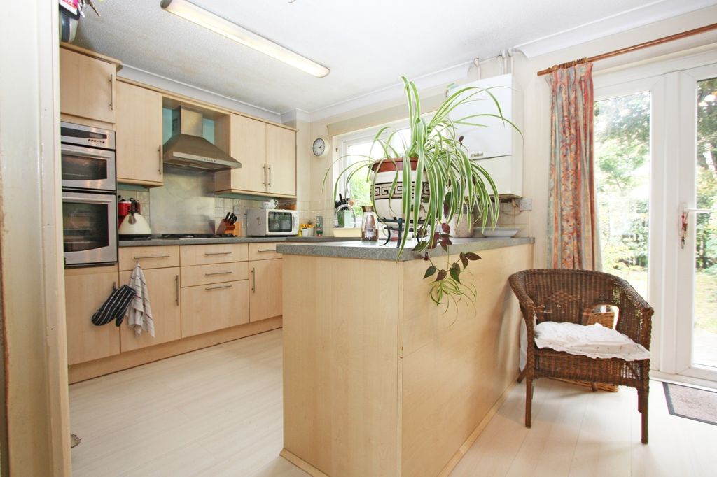 Property photo 3 of 7