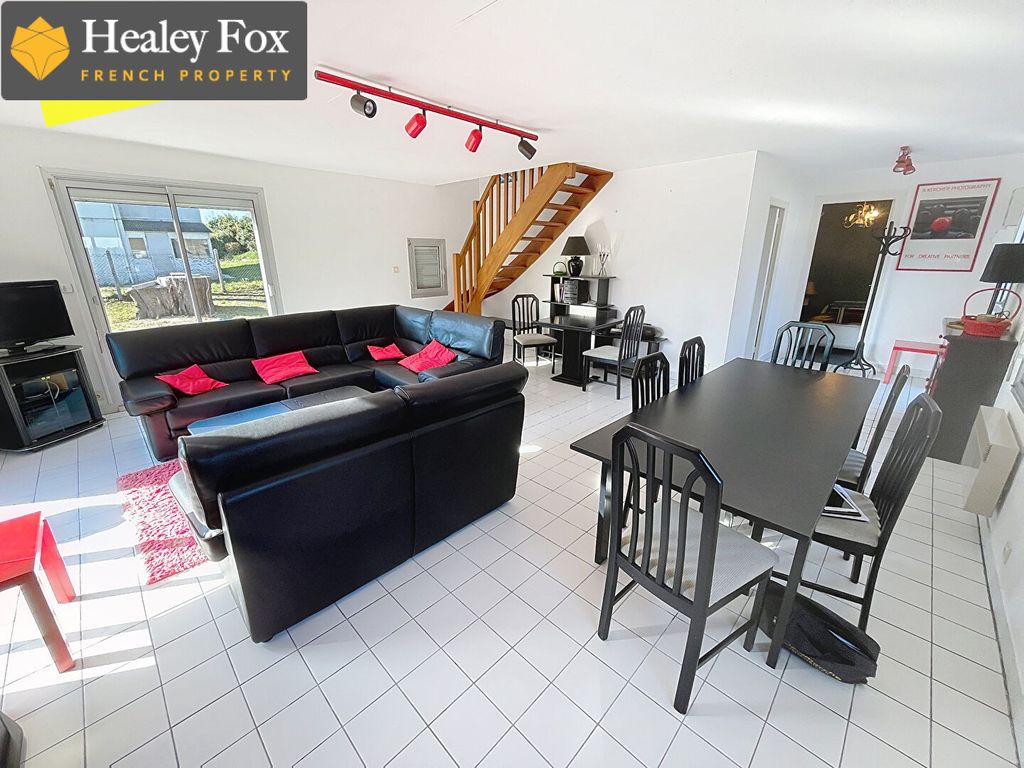 Property photo 3 of 11