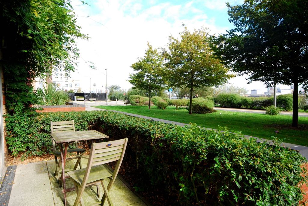 Property photo 3 of 3