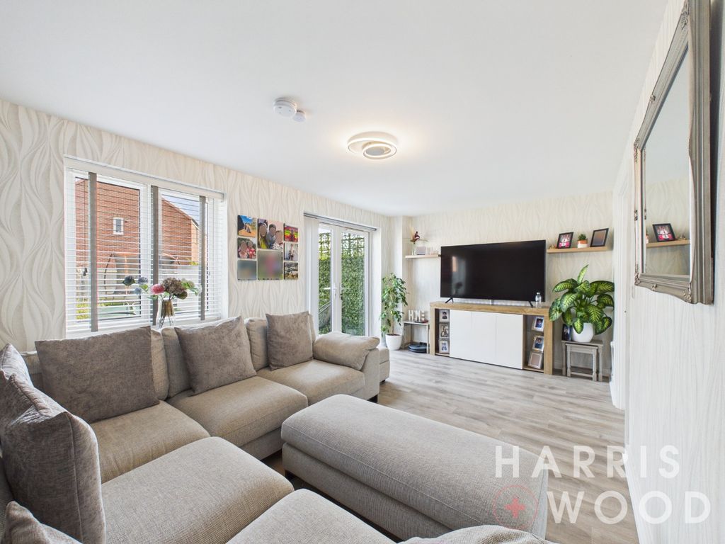 Property photo 3 of 30 5261823
