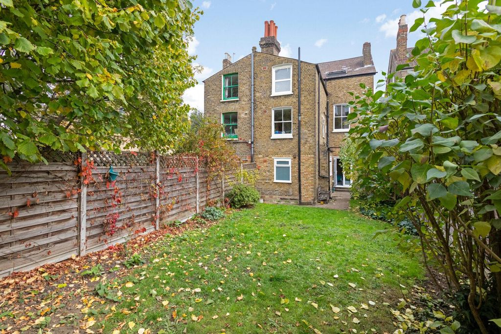 Property photo 2 of 10 R2A4437-1500x1000.Jpg