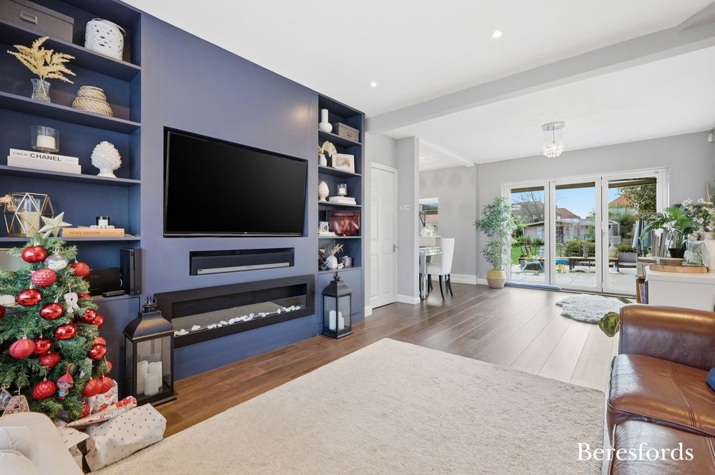 Property photo 2 of 23 Picture No. 23