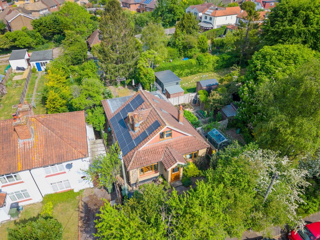 Property photo 1 of 26