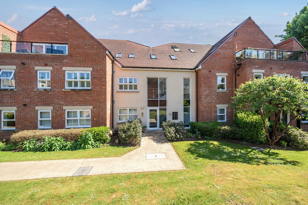 Property photo 1 of 14