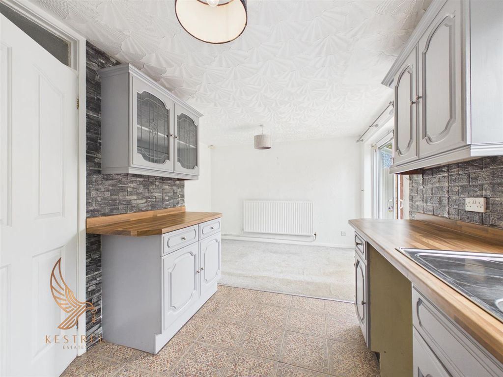 Property photo 3 of 26 9.Jpg