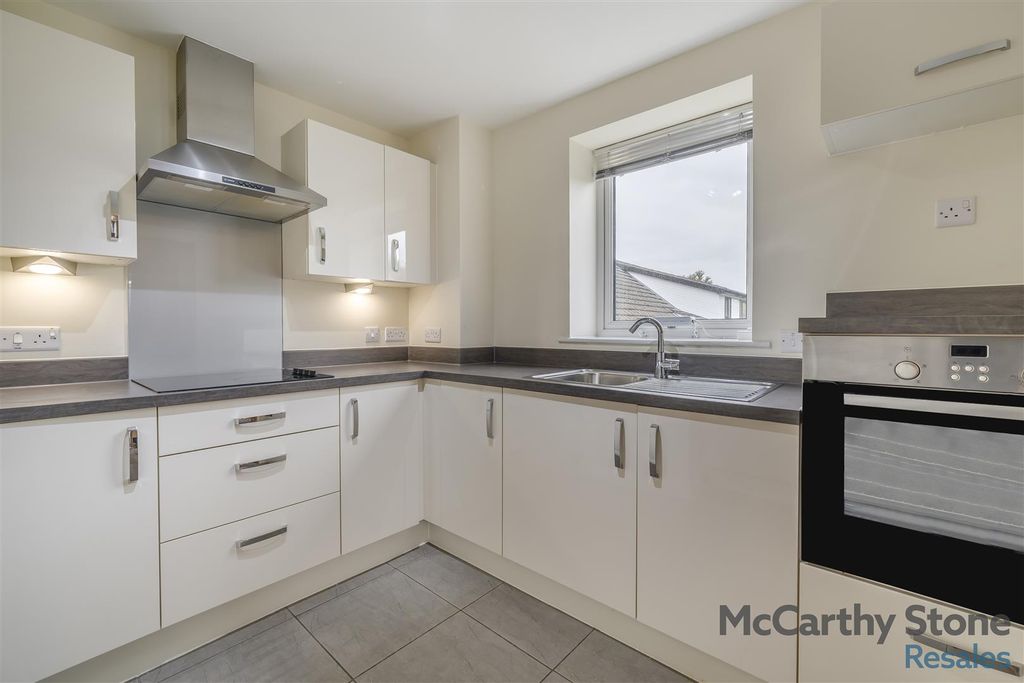 Additional image 7 of 1 bed flat for saleCrocus Court, Station Road, Poulton-Le-Fylde FY6
