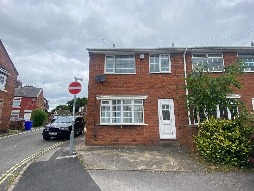 Property photo 1 of 1