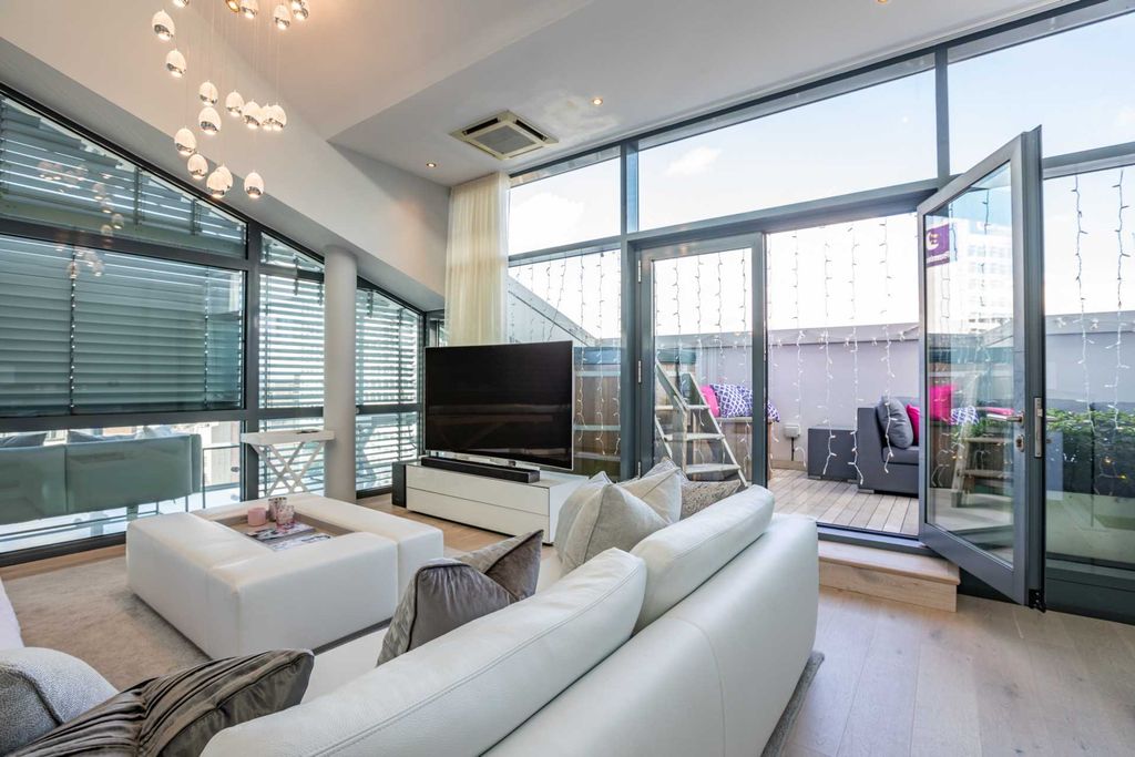 Additional image 7 of 3 bed flat to rentNo1 Deansgate, Manchester M3