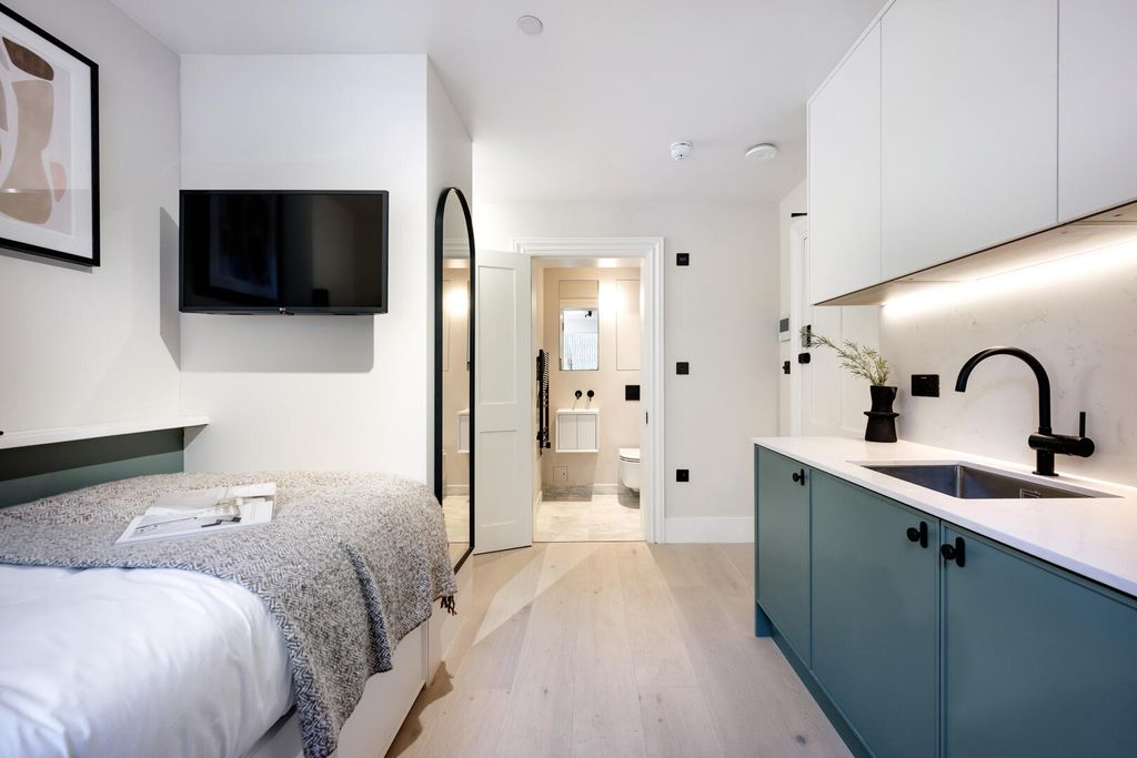 Property photo 1 of 5 F5 (5).Jpg