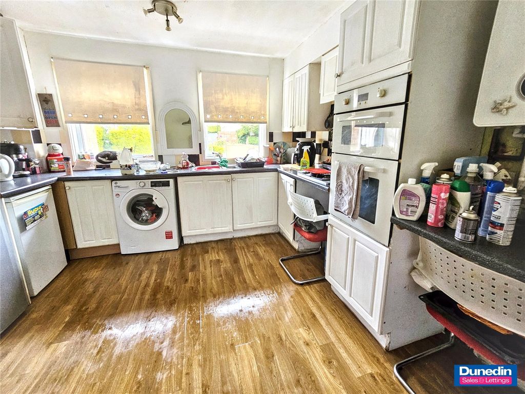 Property photo 3 of 12 Picture No. 06