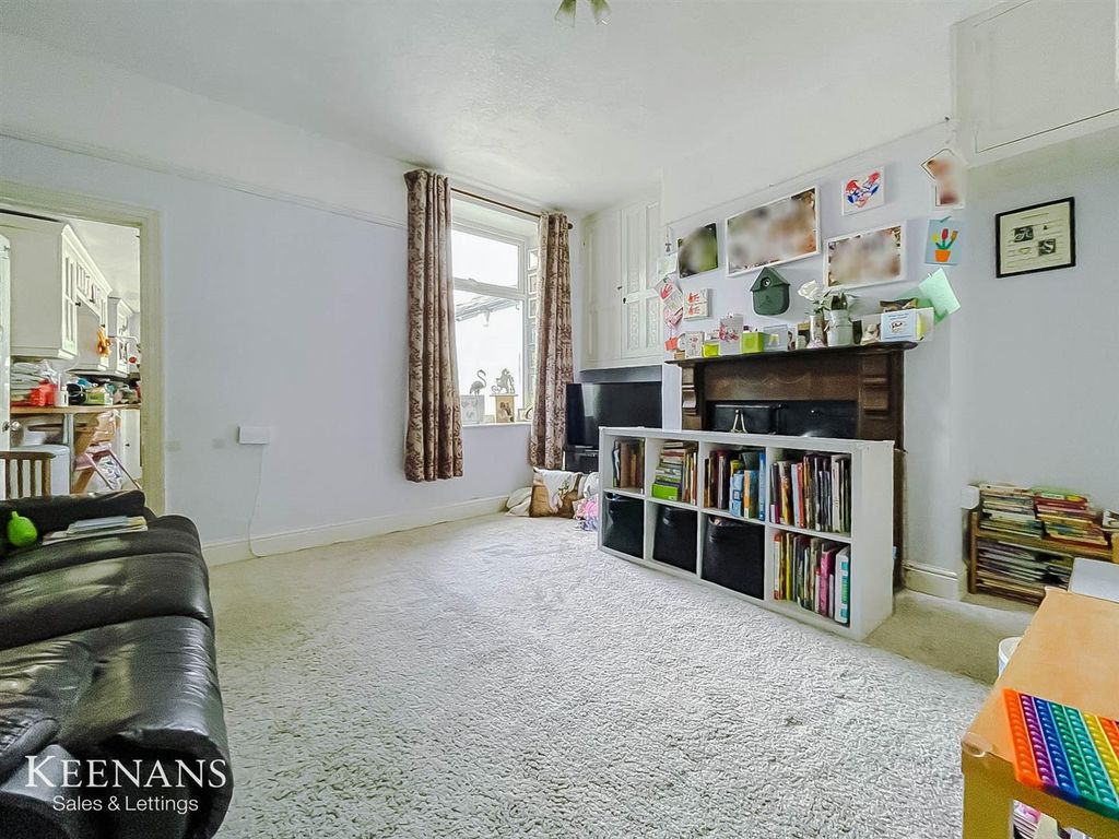 Property photo 2 of 10 2.Jpg