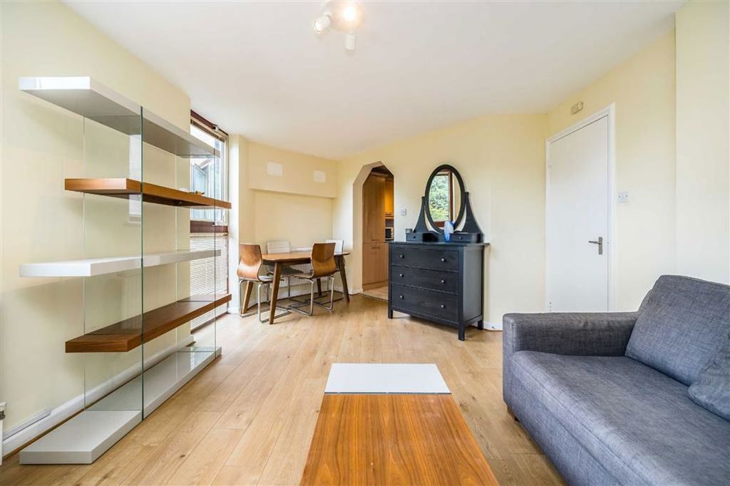 Property photo 1 of 5