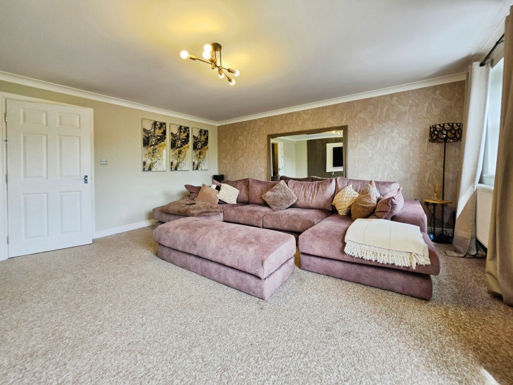 Property photo 2 of 37 Pbox-Img.Jpg