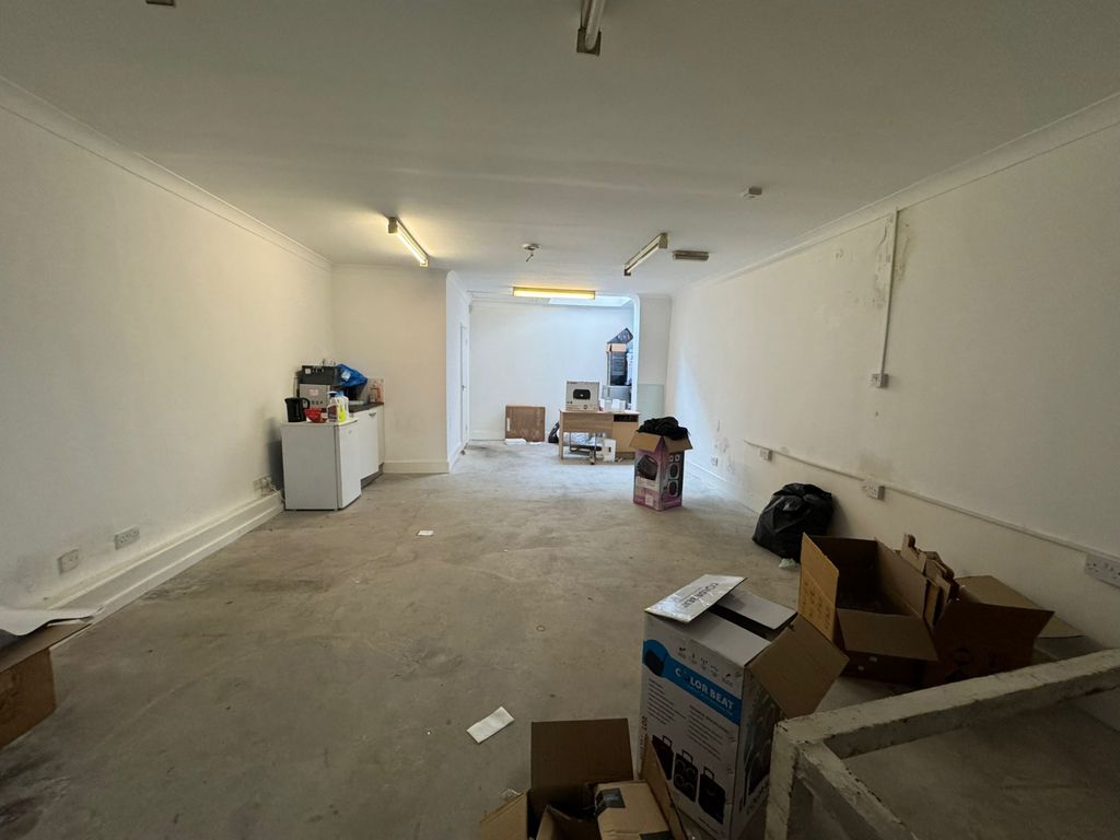 Property photo 2 of 10 Gallery