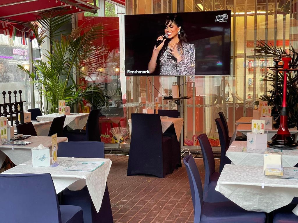 Property photo 1 of 37 A Successful Restaurant For Sale In Elephant And Castle