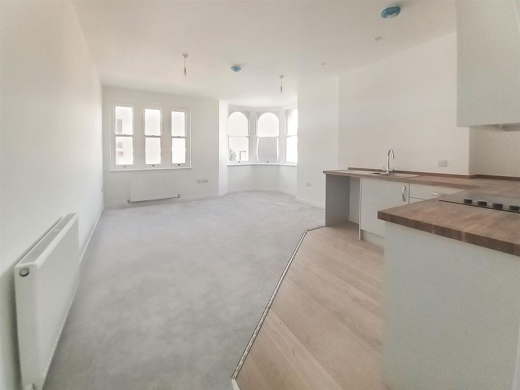 Property photo 2 of 8 Bms0226-P-Odmn_Kfki0Ks7Djn88F6Uq.Jpg