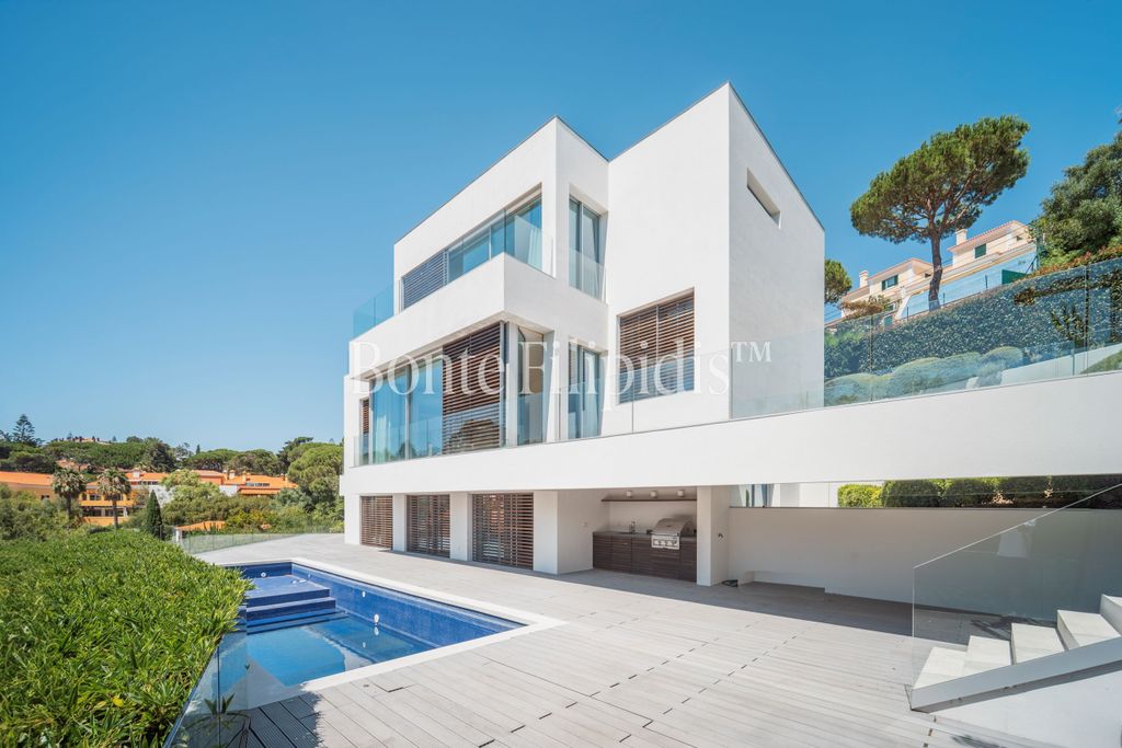 Property photo 1 of 70