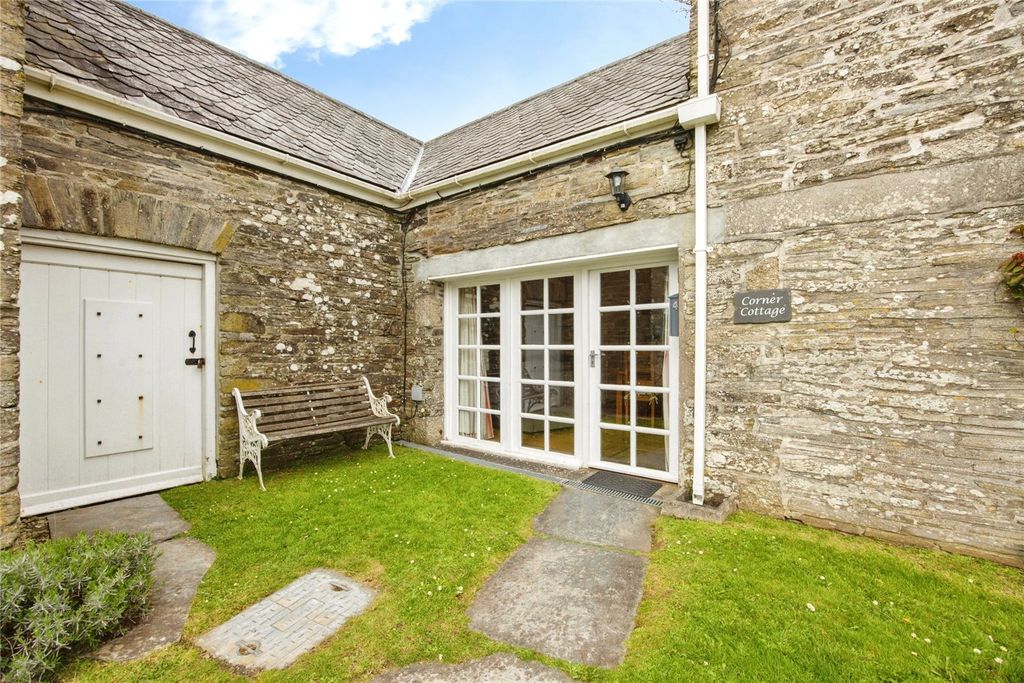 Property photo 2 of 17 Picture No. 21