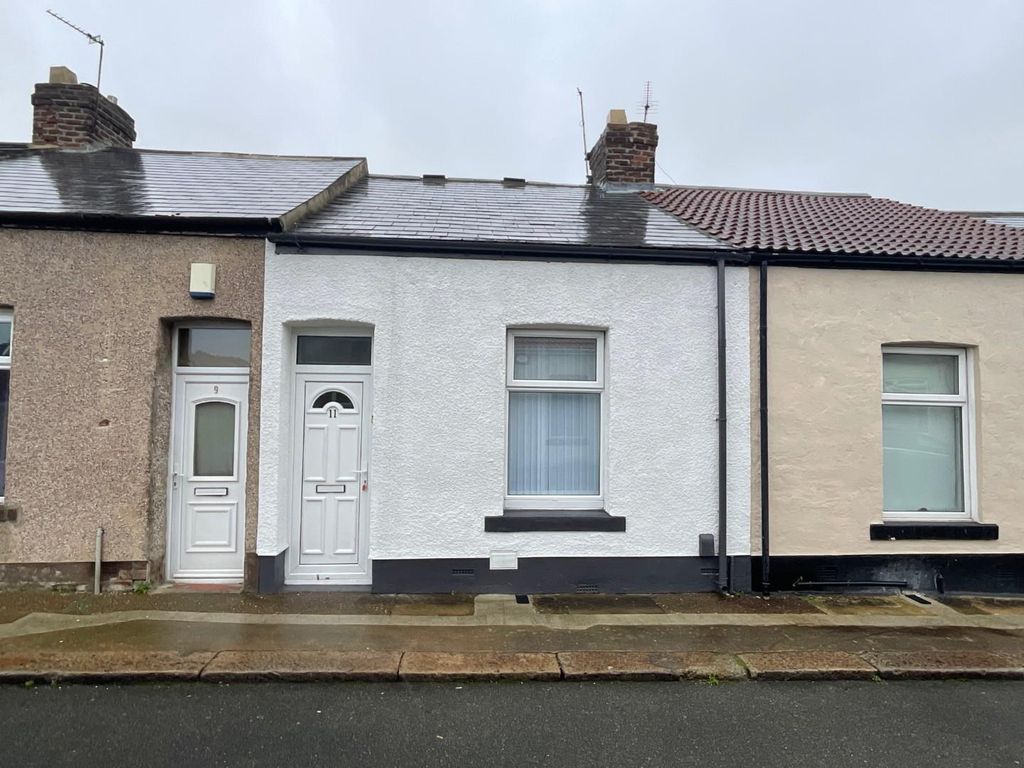 Property photo 1 of 11 Front.Jpeg