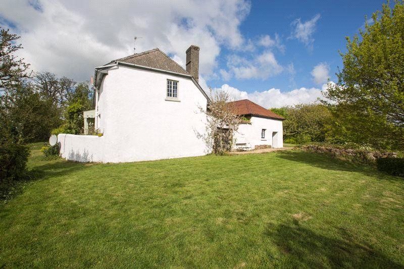 Property photo 1 of 29 Picture No. 44