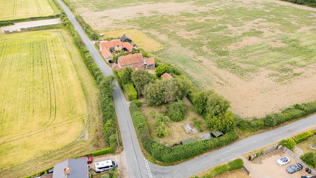 Property photo 3 of 42 5091797