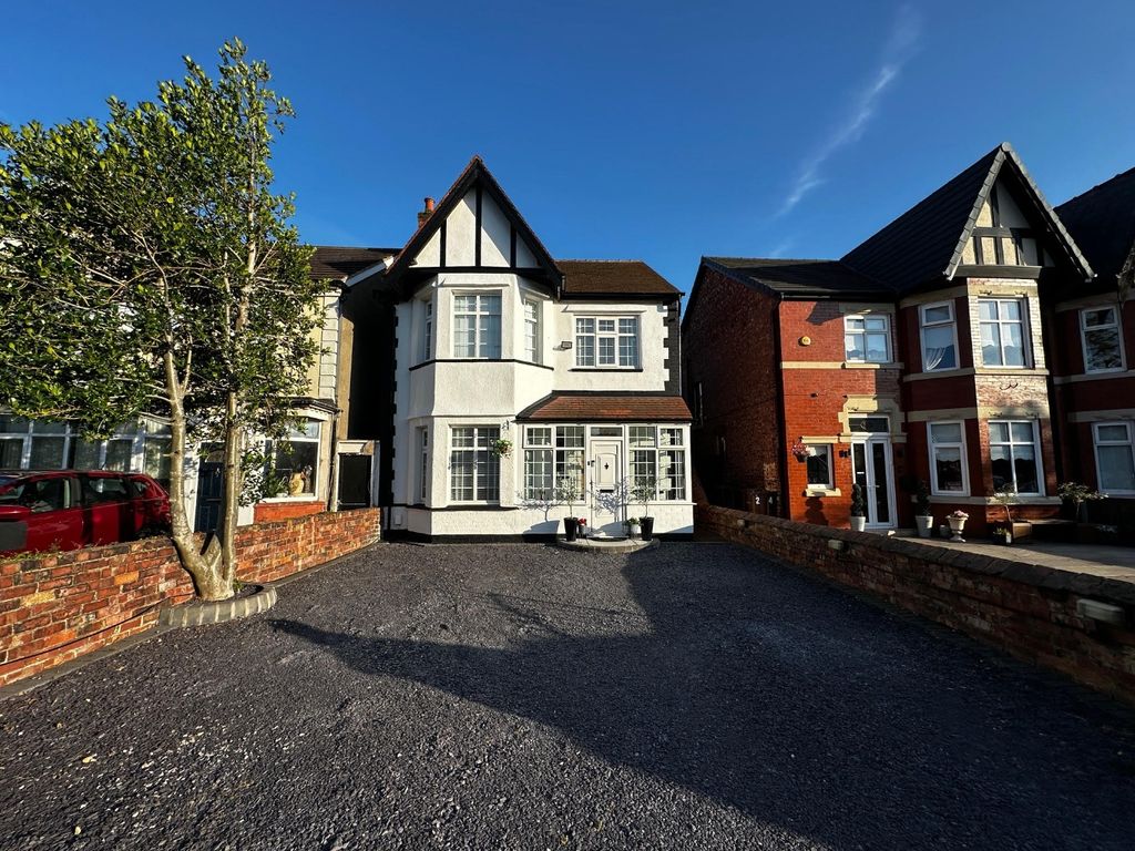 Property photo 1 of 28 4373512