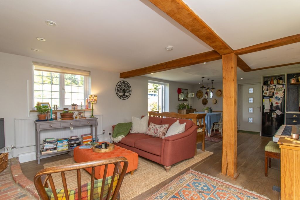 Property photo 2 of 41 Img_5441