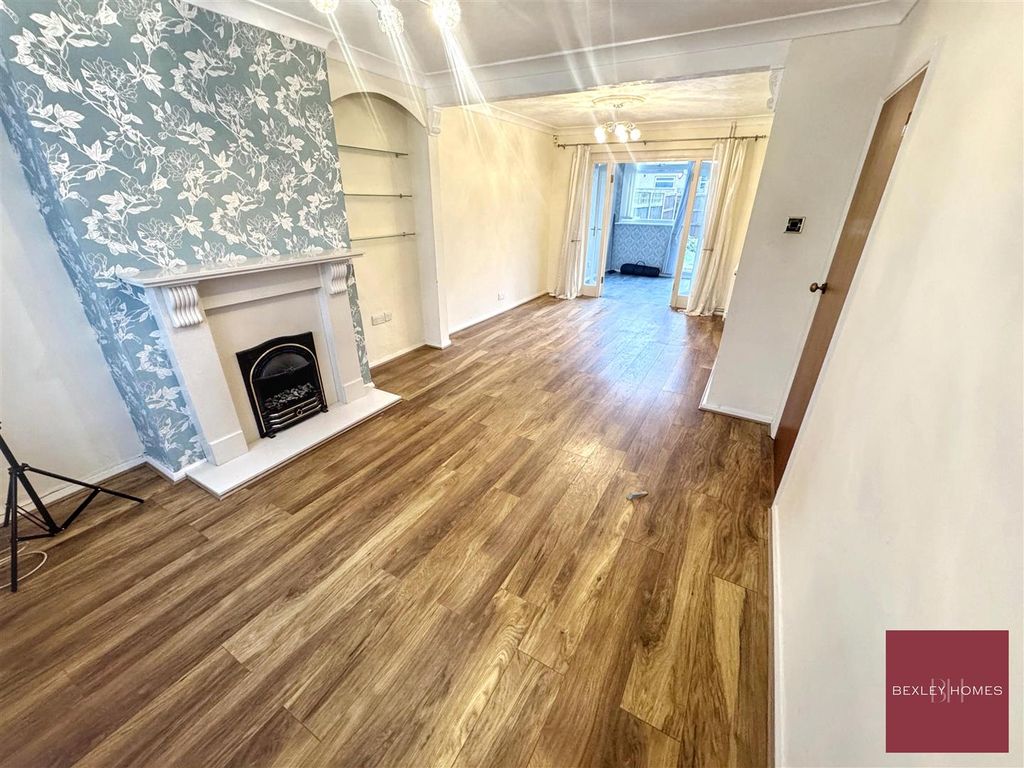 Property photo 1 of 10 Img_2135.Jpg