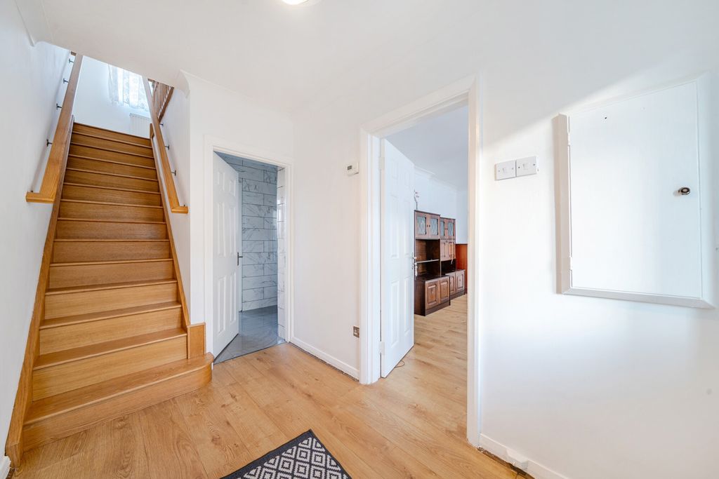 Property photo 3 of 20 1421434-3-69A7175...