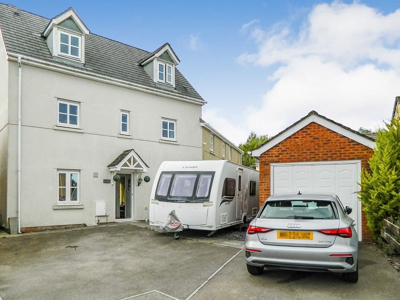 Property photo 1 of 30 2623-Pra11075-1-Raw