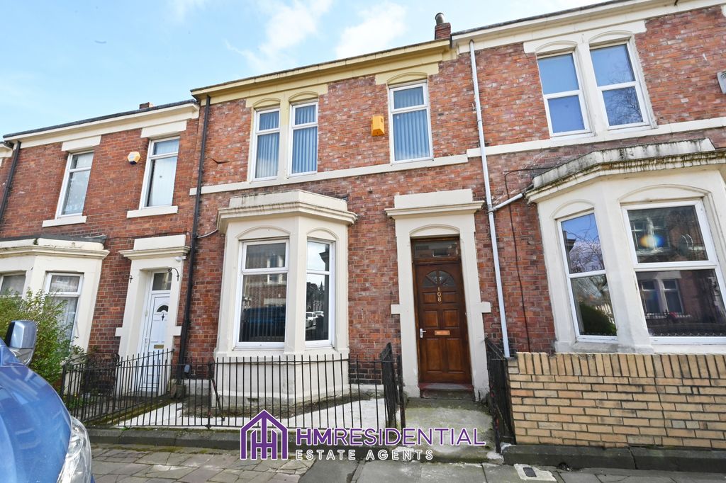 Property photo 1 of 8 4 Bedroom Terrace HMO House For Rent Dilston Road, Arthurs Hill, Newcastle Upon Tyne, Ne4 5Ab Available From 01/04/2026 Â£1450.00