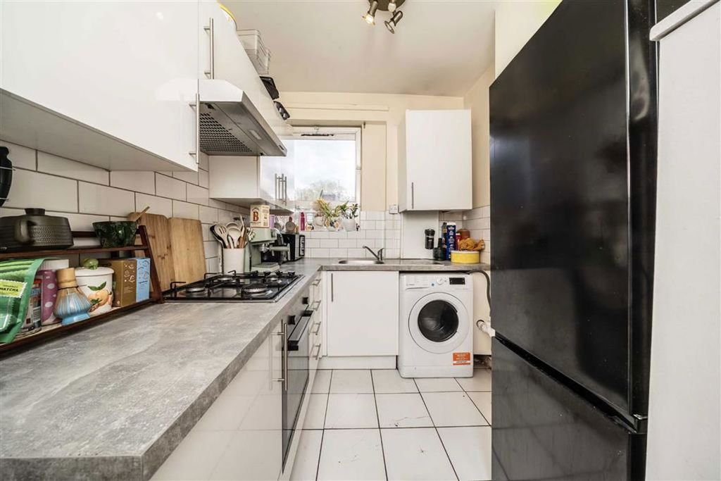 Property photo 3 of 7