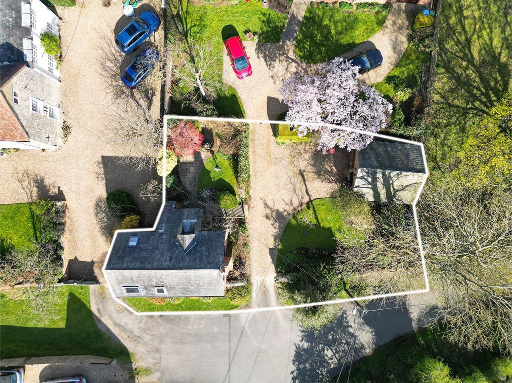 Property photo 3 of 21