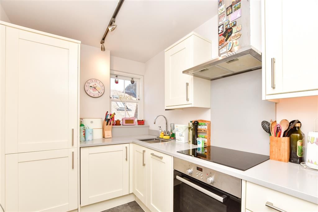 Property photo 1 of 12 Kitchen