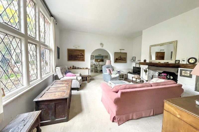 Property photo 3 of 28 Photo 7