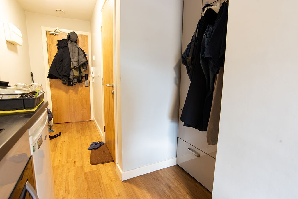 Property photo 3 of 16