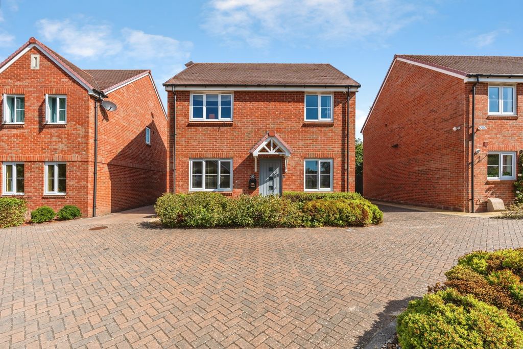 Property photo 1 of 26 Pbox-Img.Jpg