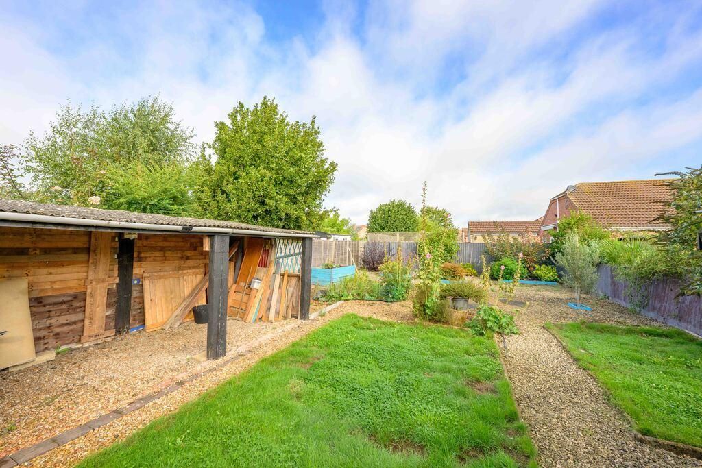 Property photo 3 of 15